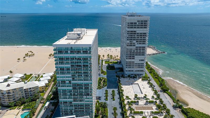 Image 43 of 68 For 2000 Ocean Dr  610