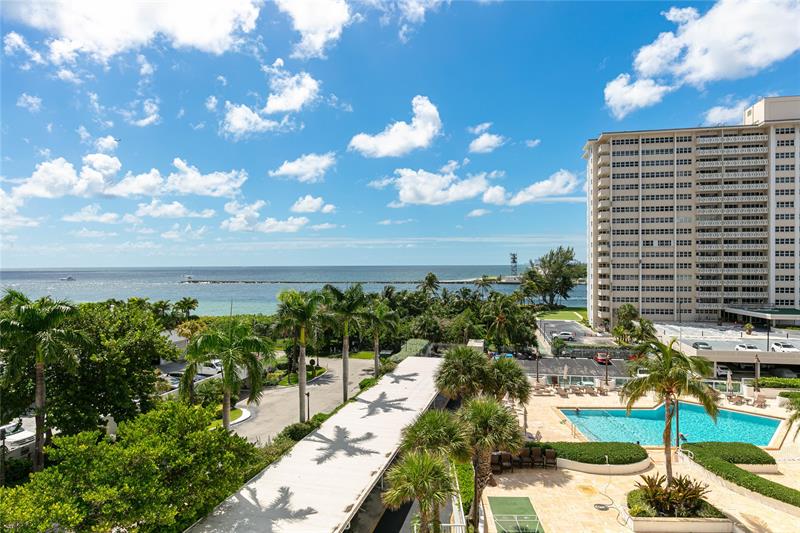 Image 57 of 68 For 2000 Ocean Dr  610