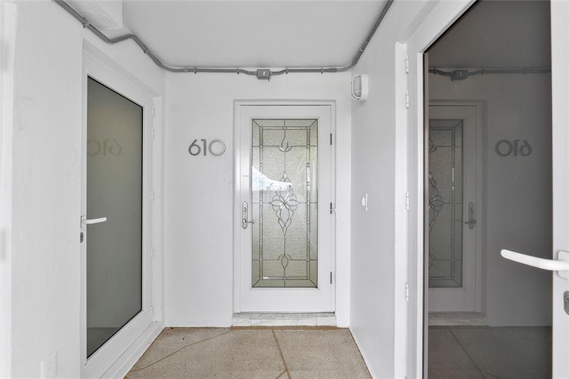 Image 65 of 68 For 2000 Ocean Dr  610