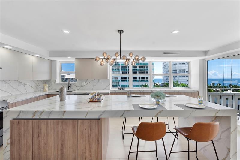 Image 9 of 68 For 2000 Ocean Dr  610