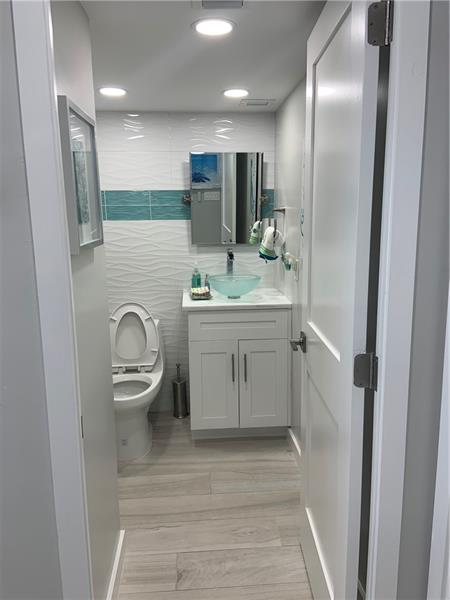 Image 4 of 40 For 133 Pompano Beach Blvd  507