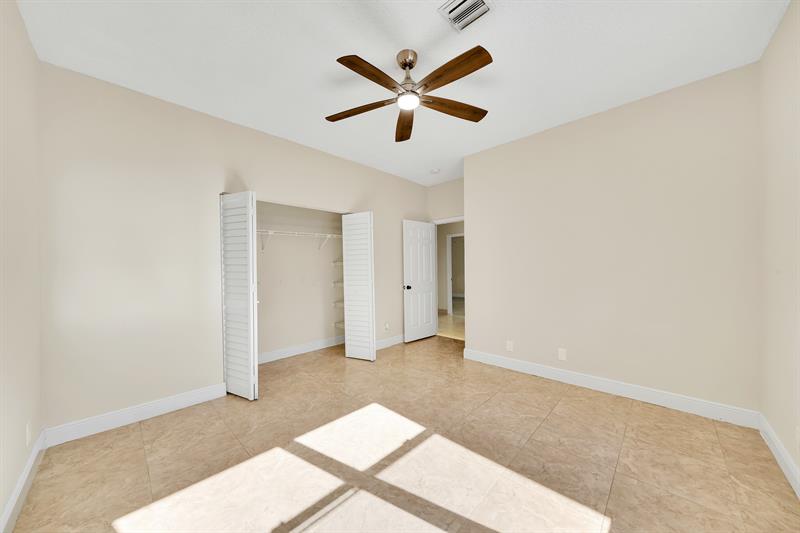 Image 42 of 71 For 645 102nd Ave