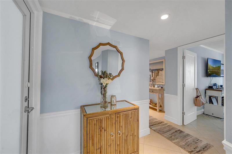 Image 27 of 52 For 3050 47th Ct  301