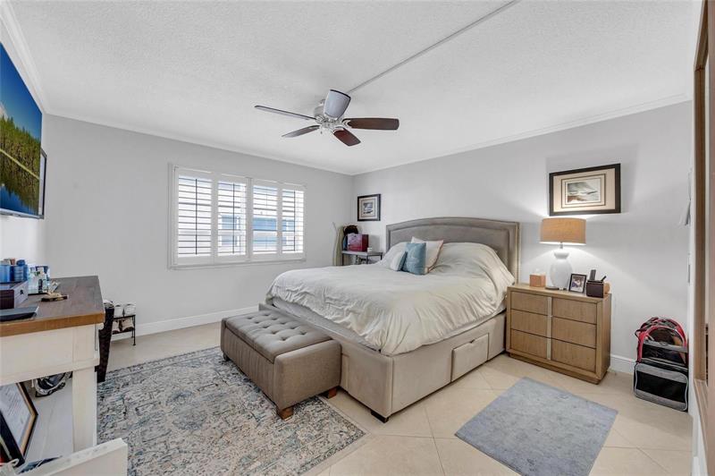 Image 36 of 52 For 3050 47th Ct  301