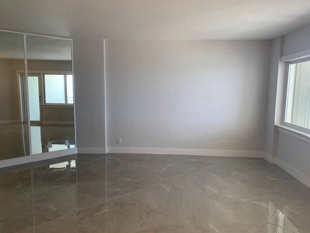Image 10 of 21 For 710 Ocean Blvd  1202