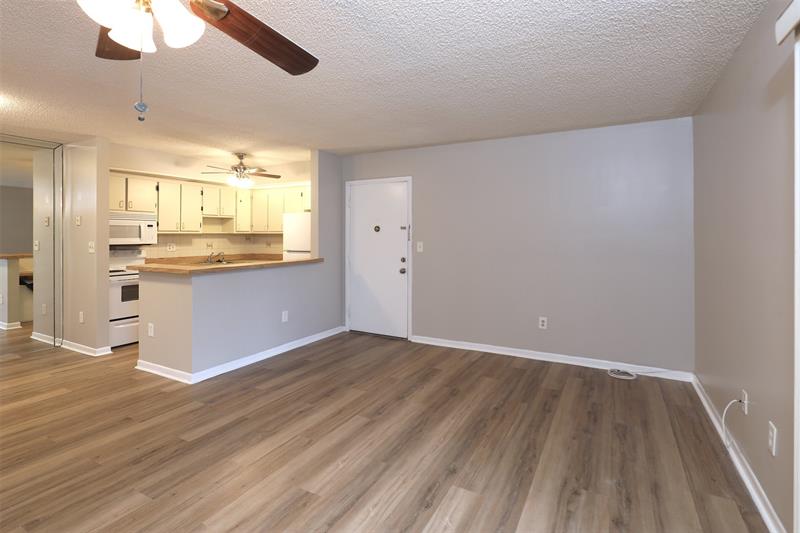 Image 13 of 26 For 9980 Belfort Cir  2-105