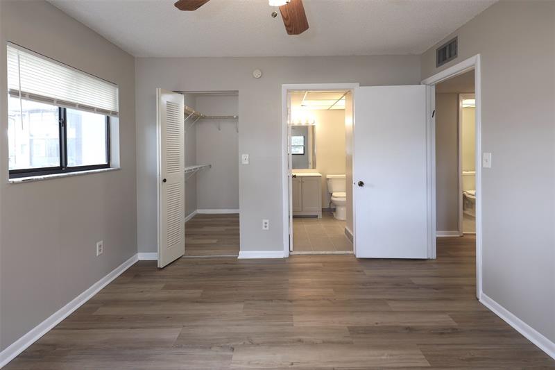 Image 16 of 26 For 9980 Belfort Cir  2-105