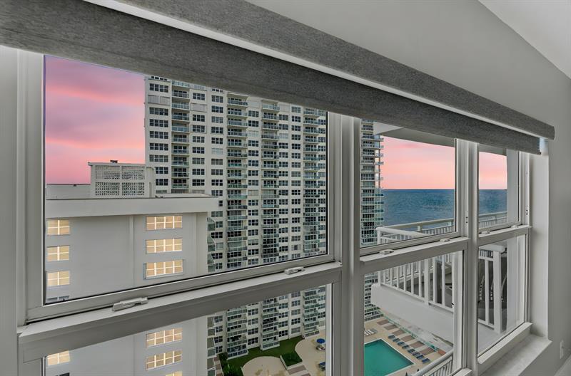 Image 21 of 66 For 3850 Galt Ocean Dr  1808