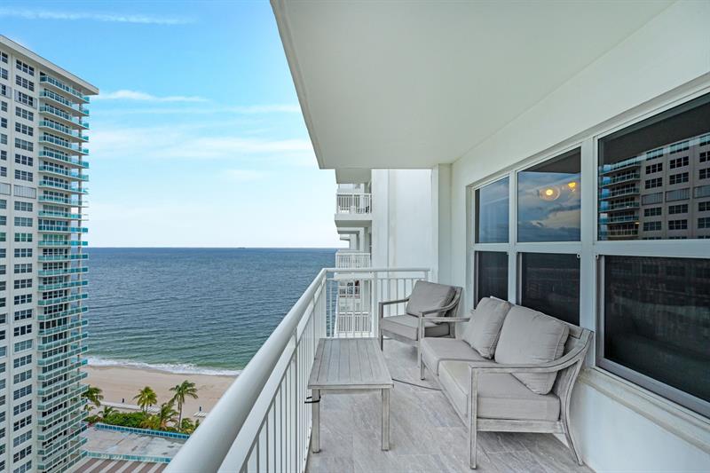 Image 26 of 66 For 3850 Galt Ocean Dr  1808