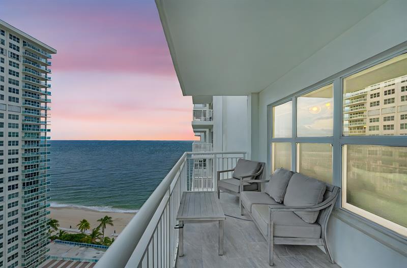 Image 28 of 66 For 3850 Galt Ocean Dr  1808