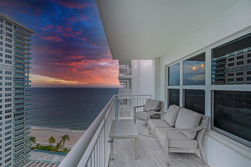 Image 36 of 66 For 3850 Galt Ocean Dr  1808
