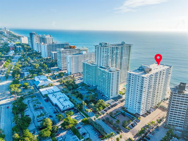 Image 46 of 66 For 3850 Galt Ocean Dr  1808