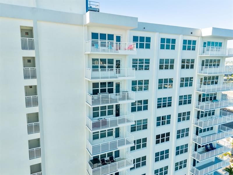 Image 57 of 66 For 3850 Galt Ocean Dr  1808