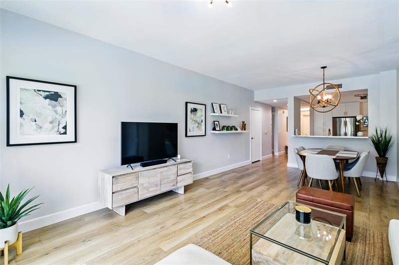 Image 16 of 51 For 3340 190th St  602