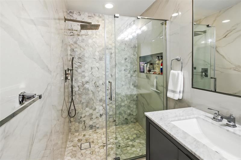 Image 30 of 51 For 3340 190th St  602