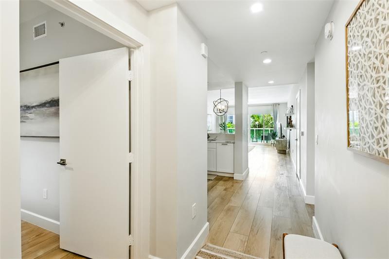 Image 5 of 51 For 3340 190th St  602