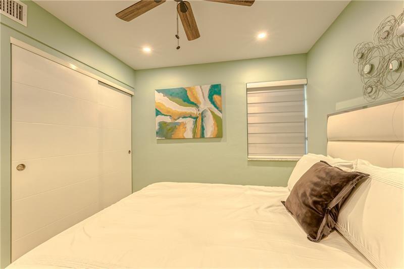 Image 21 of 33 For 2713 15th St  2
