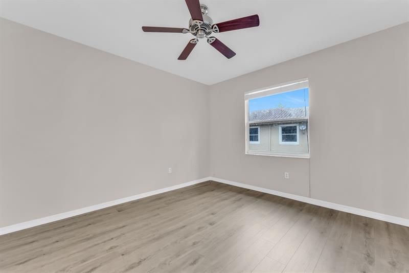 Image 23 of 32 For 14075 50th Ln  14075