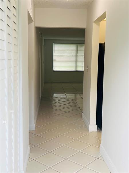 Image 9 of 41 For 7500 17 Street  106