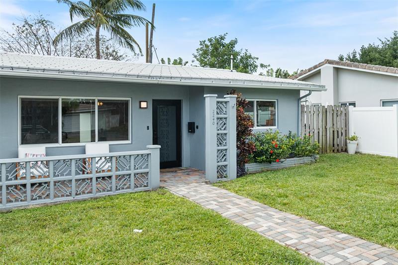 Details for 2240 37th St, Lighthouse Point, FL 33064