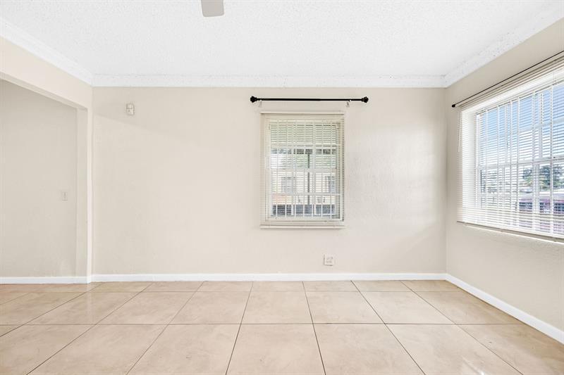 Image 15 of 47 For 15710 19th Ave