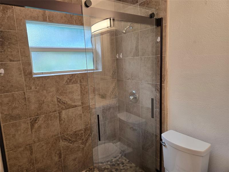 Image 18 of 30 For 11210 39th St