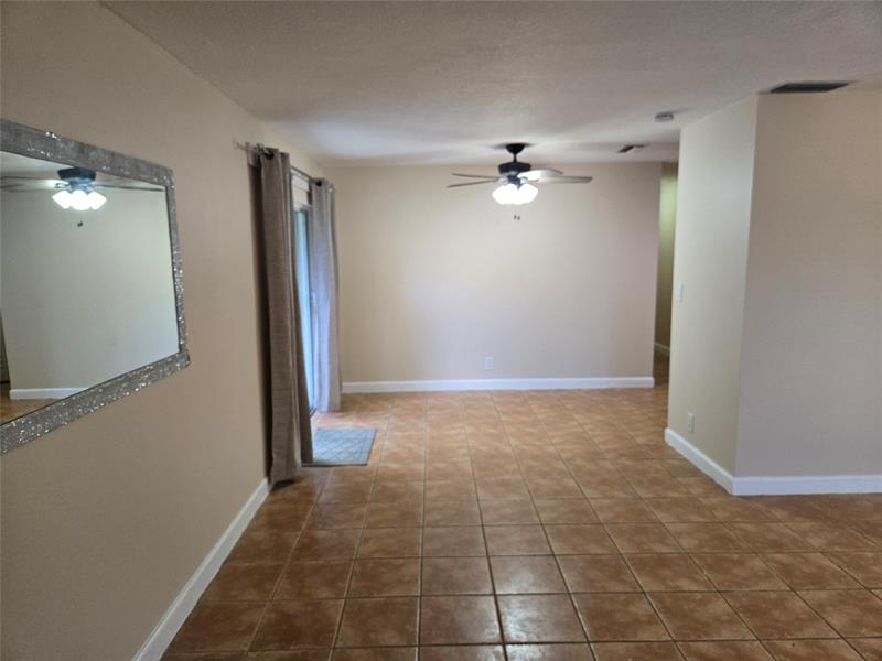 Image 3 of 30 For 11210 39th St