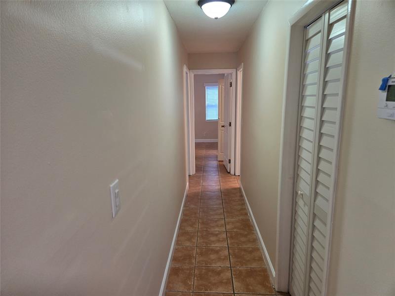 Image 9 of 30 For 11210 39th St