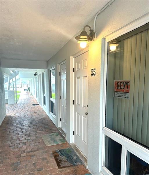 Image 35 of 39 For 2508 Bay Dr  25