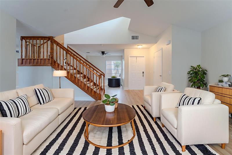 Image 10 of 35 For 9358 Arborwood Cir