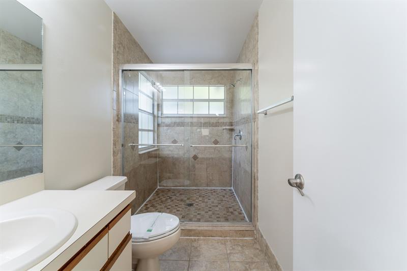Image 22 of 35 For 9358 Arborwood Cir