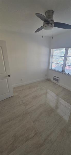 Image 15 of 21 For 1412 4th Pl  5