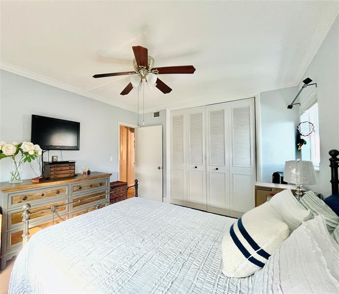 Image 17 of 41 For 234 Hibiscus Ave  271