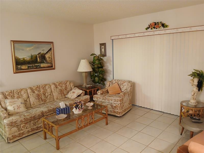 Image 5 of 14 For 627 Sea Pine Way  B1
