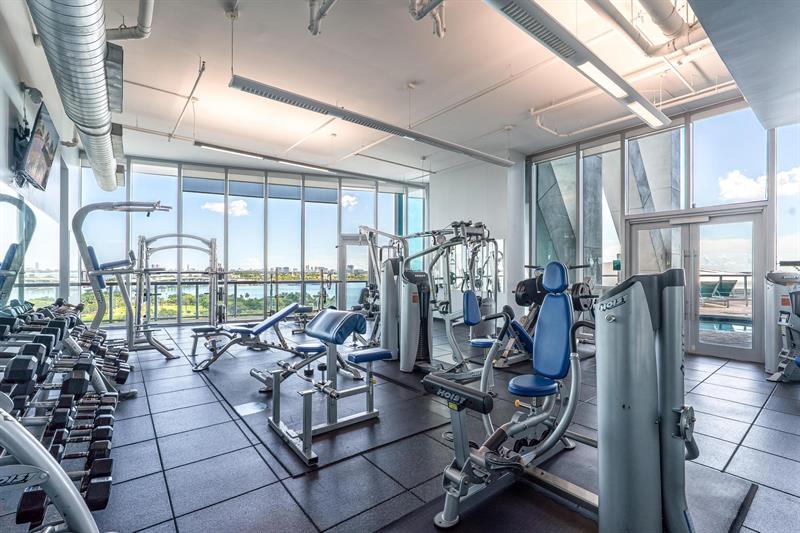 Image 22 of 30 For 888 Biscayne Blvd  1210