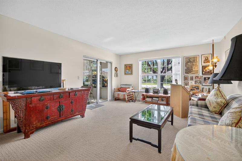 Image 6 of 22 For 5580 Tamberlane Cir  133