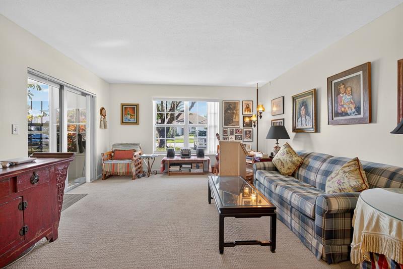 Image 7 of 22 For 5580 Tamberlane Cir  133