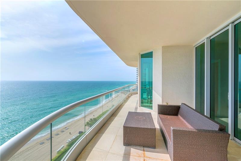 Image 29 of 30 For 16051 Collins Ave  1202