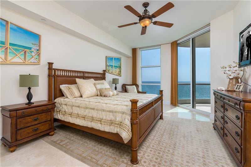 Image 3 of 30 For 16051 Collins Ave  1202