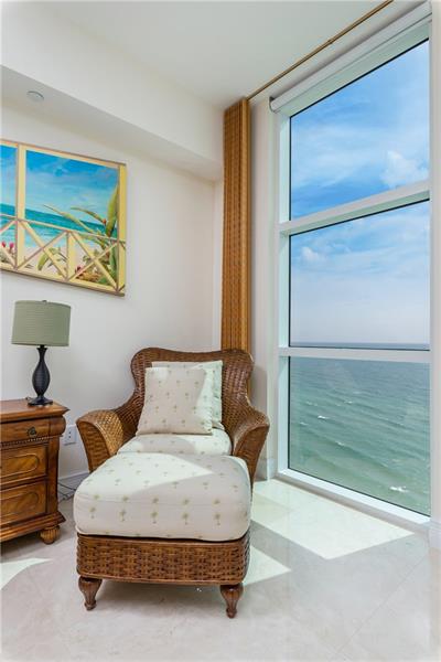 Image 5 of 30 For 16051 Collins Ave  1202