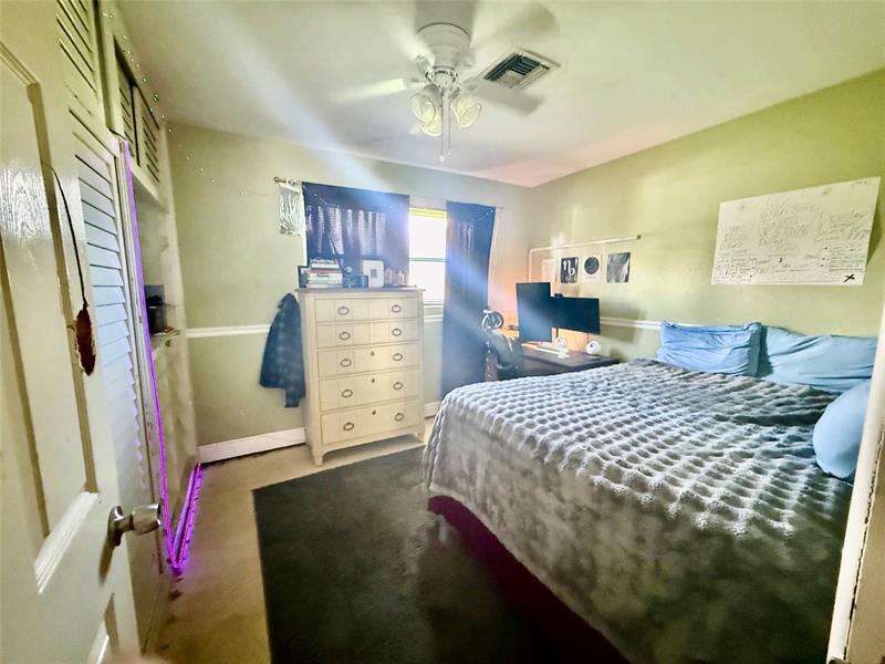 Image 20 of 23 For 6592 Patricia Dr