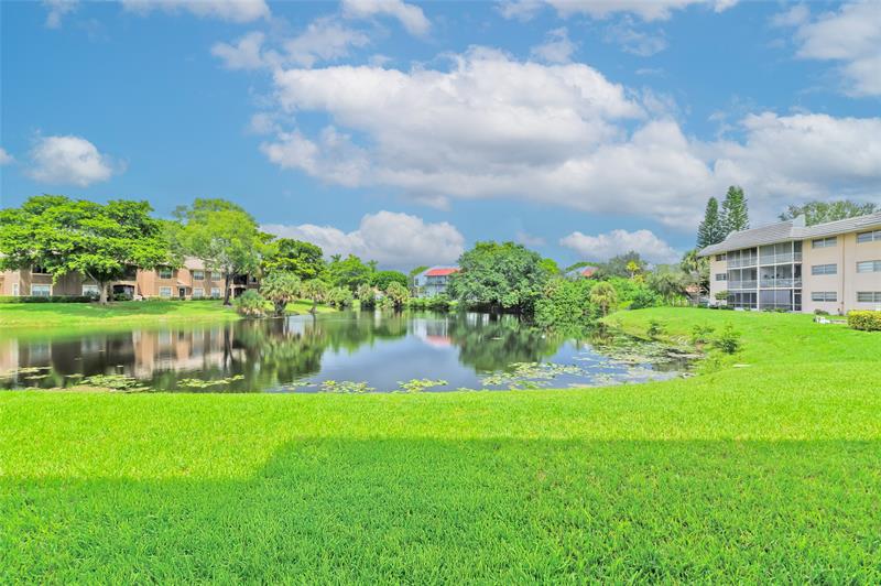 Image 50 of 78 For 2850 Forest Hills Blvd 105