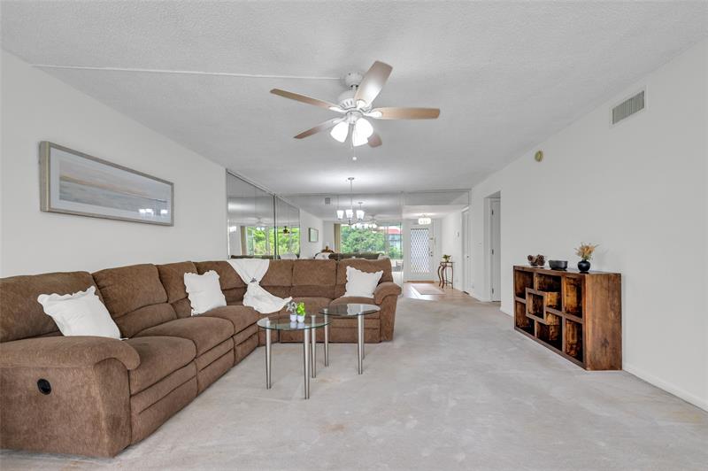 Image 58 of 78 For 2850 Forest Hills Blvd 105