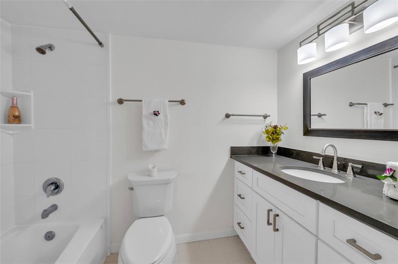 Image 63 of 78 For 2850 Forest Hills Blvd 105