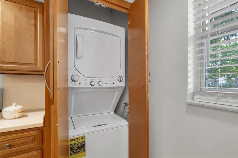 Image 68 of 78 For 2850 Forest Hills Blvd 105