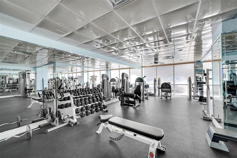 Image 29 of 31 For 3850 Galt Ocean Dr.  209