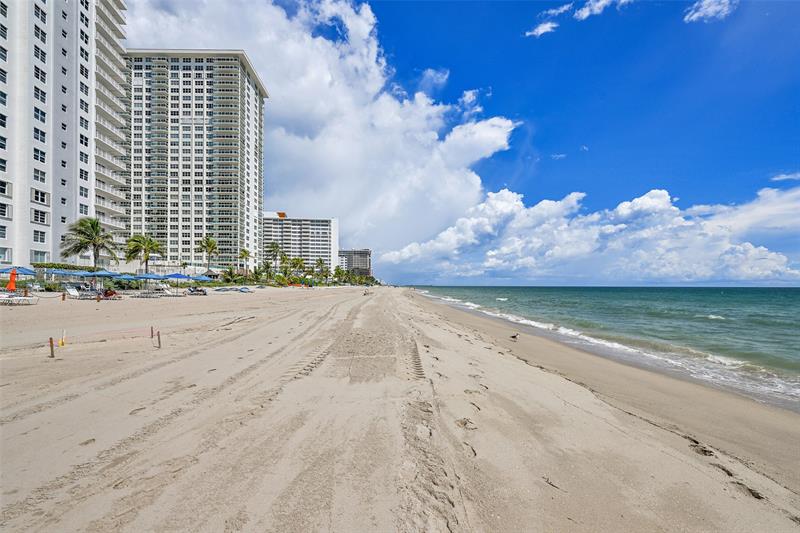 Image 6 of 31 For 3850 Galt Ocean Dr.  209