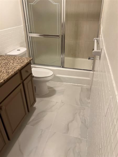 Image 42 of 51 For 8705 38th Drive  2a