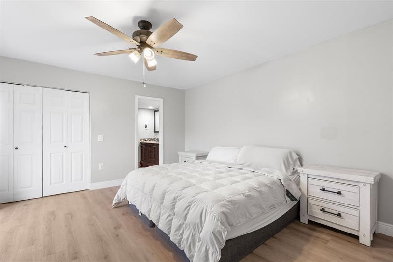 Image 14 of 20 For 4065 Wimbledon Dr