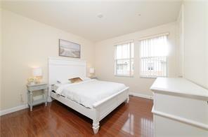 Image 9 of 16 For 820 Millbrae Ct  4